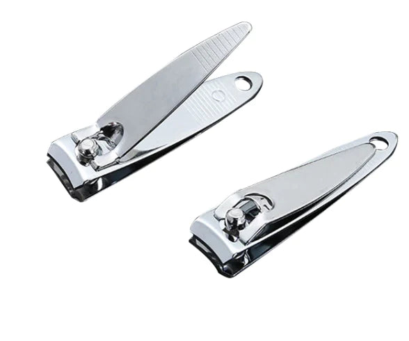 Buy Majestique Small Nail Clipper Anti Skid Sharp Fingernail Clipper 1's  Online at Best Price - Manicure & Pedicure Kits
